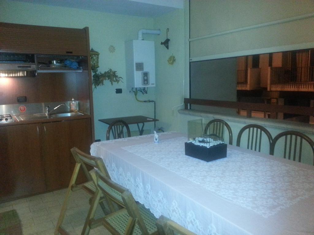 Reggio Central House Low Cost Per 4 Ρέτζιο ντι Καλάμπρια Εξωτερικό φωτογραφία