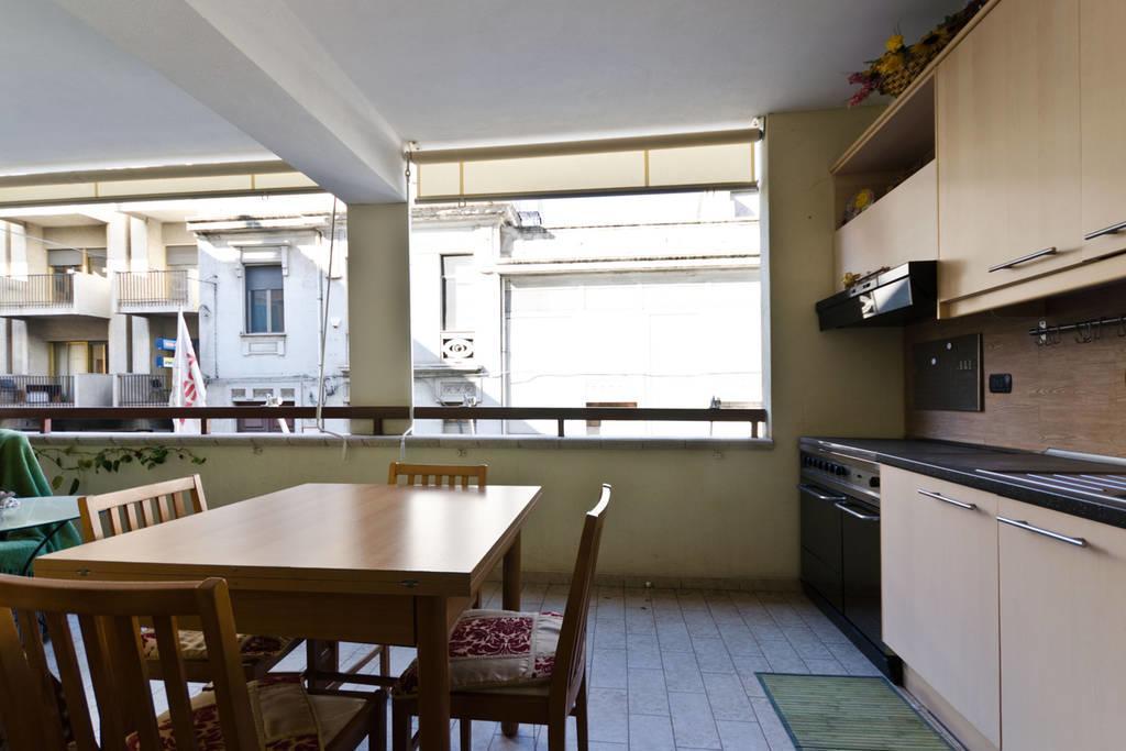 Reggio Central House Low Cost Per 4 Ρέτζιο ντι Καλάμπρια Εξωτερικό φωτογραφία